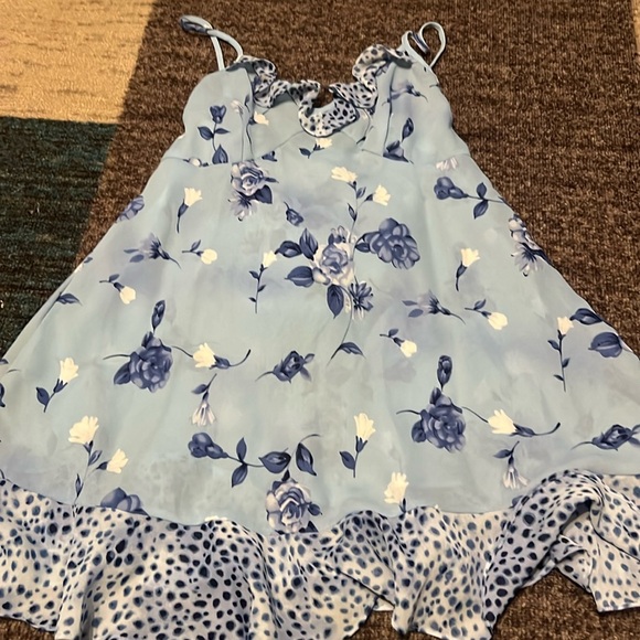 Secret Treasures Baby Doll style lingerie set Size Small - Picture 1 of 9